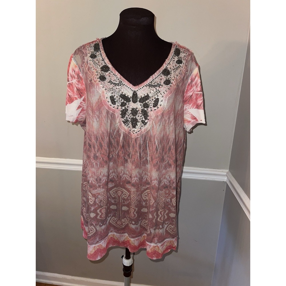 Avenue Pink and White Tunic with Lace Accents